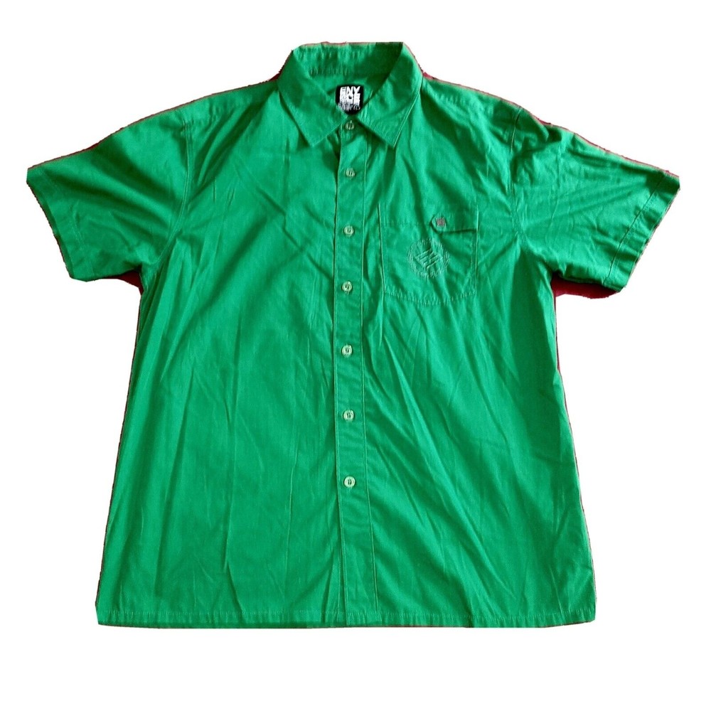 VTG Enyce Mens Large Shirt Y2K Green Short Sleeve Button Embroidered/Metal Logos